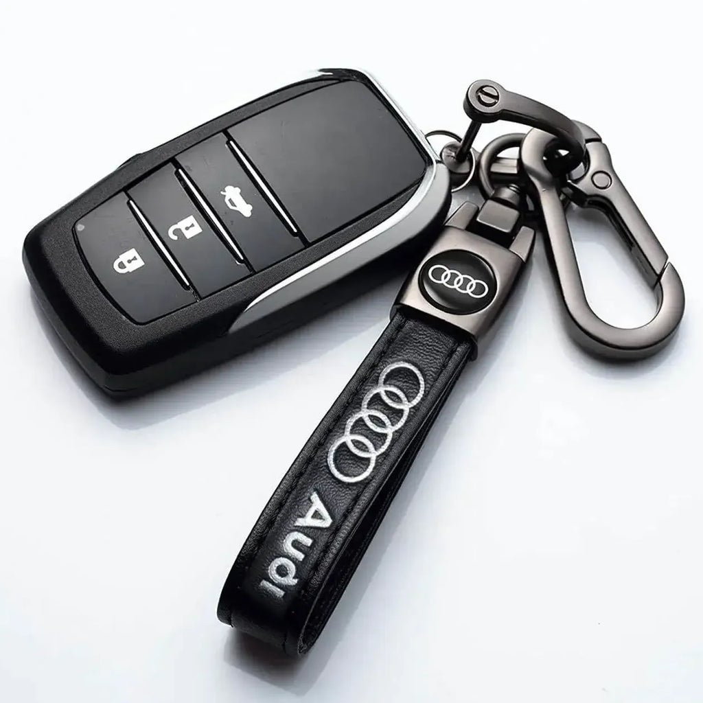 audi nyckelring i läder svart premium