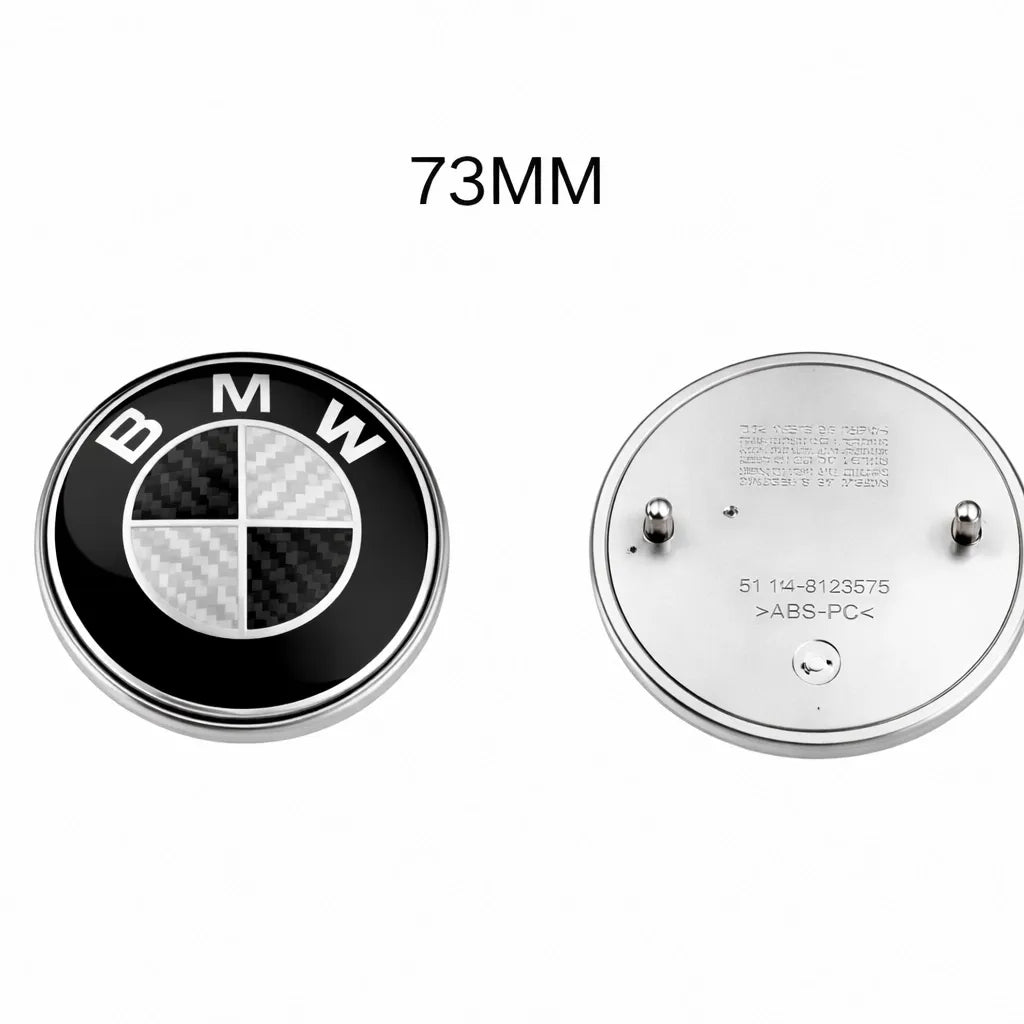 BMW Emblem Svartvit Kolfiber 73mm Baklucka