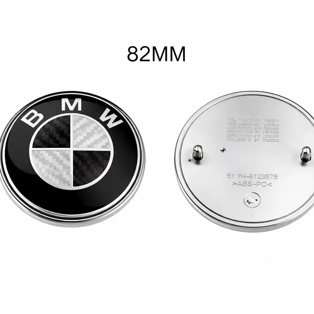 BMW Emblem Svartvit Kolfiber 82mm Motorhuv